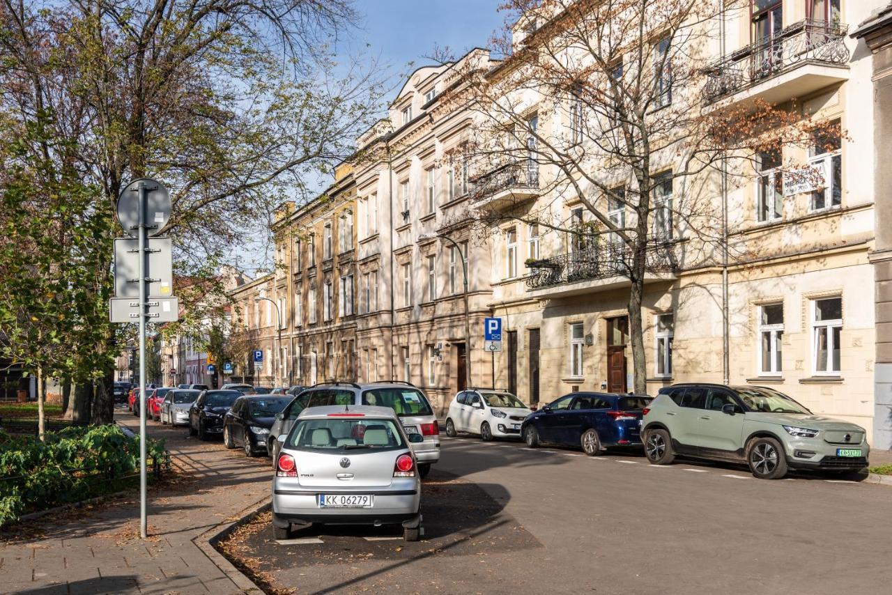 Dwupoziomowy Apartament Na Starym Podgorzu - By Upstairs Cracovia Exterior foto